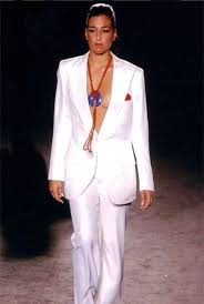 Avreste voglia di sentirvi più comoda e spacchi e. Lo Smoking Eleganza Intramontabile Sartoria Crimi Palermo