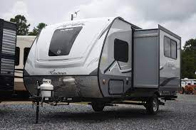 2020 Coachmen Apex Nano 193bhs On Rvusa Travel Trailers For Sale Travel Trailer Buying An Rv