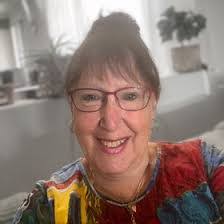 Yvonne Cain's Instagram, Twitter & Facebook