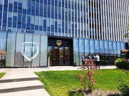 Misiunea bancii transilvania este aceea de a. Pachet Suspect La Banca Transilvania Din Trade Center Oradea Angajatii