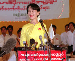Aung san suu kyi and her future husband michael aris. Aung San Suu Kyi Biography Facts Britannica
