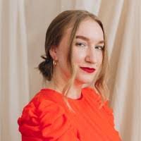 Lindsey Dewitt's Instagram, Twitter & Facebook