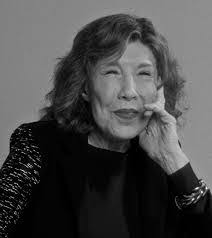 Shelley Rucker's Instagram, Twitter & Facebook