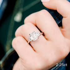 For instance, this 3 carat k/vs1 excellent round cut diamond costs $21,260, while this 3 carat k/vs2 excellent round cut diamond is worth $19,880. Emerald Three Stone Setting Custom Lab Diamond Engagement Ring
