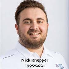 Zachary Blough's Instagram, Twitter & Facebook