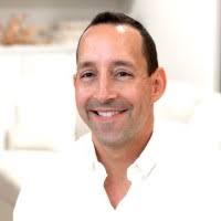 500+ perfiles de «Quinley»