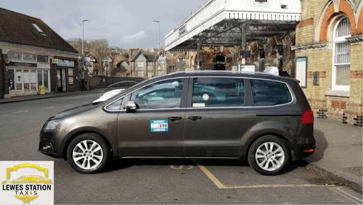 Book a Comfortable Airport Taxi Service Lewes to Stansted with LEWES STATION TAXIS