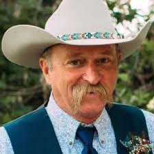 Hoven Funeral Chapel Memorials and Obituaries