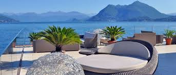Trova fotografie stock di qualità elevata che non potrai trovare da nessuna altra parte. Hotel La Palma Stresa Lago Maggiore Hotel La Stresa Italy Lake Maggiore Italy