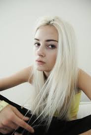 Pin By Lina Novotna On Things I Like Blonde Hair Dark Eyes Light Hair Dark Eyebrows White Blonde Hair