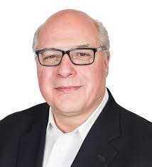 Randall Pike's Instagram, Twitter & Facebook