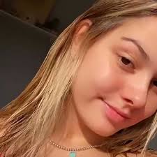 Pin de Lara Page em ｊｕｊｕ ｆｒａｎｃｏ