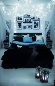 Aesthetic Black And White Themed Room 20 Trendy Ideas For Bedroom Aesthetic Blue Trendy Bedroom Bedroom Makeover Bedroom Vintage