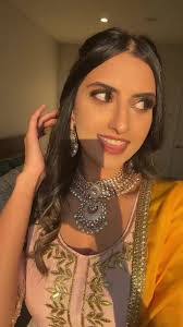 Preet Cheema's Instagram, Twitter & Facebook