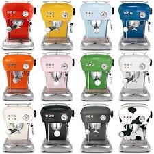 Entdecke rezepte, einrichtungsideen, stilinterpretationen und andere ideen zum ausprobieren. 9 For The Love Of Coffee Ideas Coffee Coffee Shop Coffee Trailer