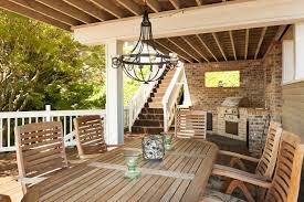 French doors in the living and dining rooms open onto the gracious space and echo the. 10 Fabulous Outdoor Dining Ideas
