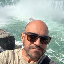 Frederick Arias (@ticoloco69)