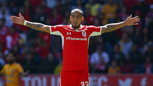 Jonatan maidana #5 of toluca scores the second goal of his team during the 15th round match between toluca and tijuana as part of the torneo guard1anes 2020 liga mx at nemesio diez. Velez Jonatan Maidana En El Radar Del Velez De Pellegrino Marca Claro Argentina