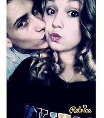 Mandy Leroy (@LeroyMandy)