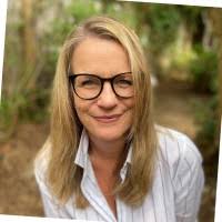 Amy Hewitt Email & Phone Number