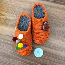 Shubba Design On Instagram Kalpli Cicekli Shubba Terligi Clogs Terlik Handmadewithlove Wool Winteriscoming Patikler Terlik Slippers
