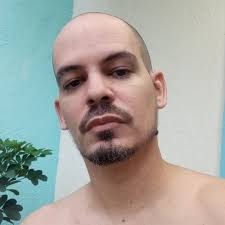 Alhajas by Glenis Morillo