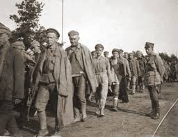 The majority of american prisoners of war (pows), however, were soldiers who were confined under wretched conditions in floating british prison hulks around new york city. Soviet Prisoners Of War 1919 1921 Articles Institute Of National Remembrance