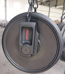 Komatsu PC200-7 Front Idler Assembly