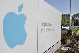 Maestri was named cfo in 2014, while ive left apple last year to form design consultancy lovefrom. Luca Maestri S Route To Apple Cfo Wsj