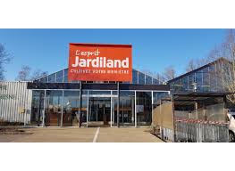 Ouvert tous les jours et le dimanche matin. Vive Le Jardin A Ecole Valentin 25 480 Doubs