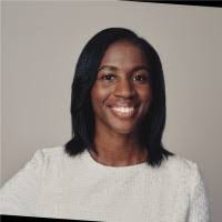 Krystal Palmer's Instagram, Twitter & Facebook