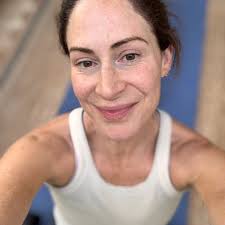 Hannah Gale: Body Image and Insecurity and Bulimia