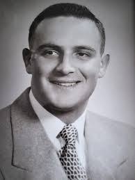 Thomas Blakely's Instagram, Twitter & Facebook