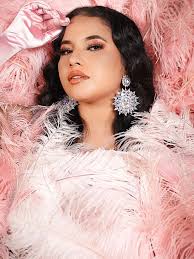 Cuál es tu favorita a llevarse la corona en las Ferias del Pilar 2025? 👑✨  1 Vivian Rossell 2 Greismar Moreno 3 Floremely Quesada 4 Ashly Briceño 5  Marialis Quintero 6 Neffertt