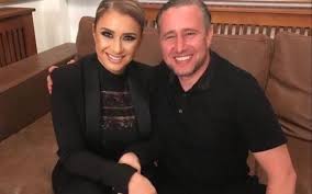 „laurențiu reghecampf este noul antrenor al științei! Anamaria Prodan Si LaurenÅ£iu Reghecampf DivorÅ£eazÄƒ SoÅ£ul Impresarei A Plecat De AcasÄƒ Da E AdevÄƒrat