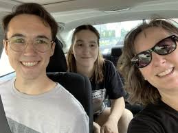 Faculty honored at Père Marquette Dinner