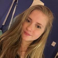 Ellen Pickering (@EllenfPickering)