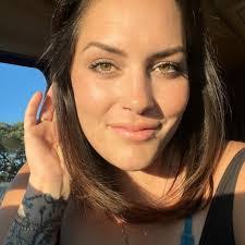 Jennifer Raiche's Instagram, Twitter & Facebook