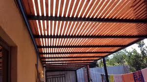 Las hay de distinto tipo: Terrazas Con Techos De Madera Son Sistemas De Techos Fijos Para Cubrir Y Aprovechar Espacios Existentes Como Terrazas Patios Jardines Piscinas O Crear Nuevos Porches De Linea Rustica O Moderna Realizados