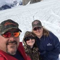 Mike Terrones's Instagram, Twitter & Facebook