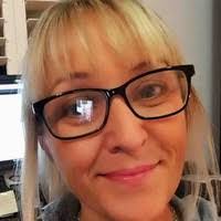 Janelle Summers's Instagram, Twitter & Facebook