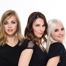 Découvrez comment bien se maquiller quand on a les cheveux blonds, retrouvez tous conseils de maquillage du teint, des lèvres et des d'une manière générale, les blondes doivent opter pour une mise en beauté légère du regard et ne pas choisir un fard à paupières de la même couleur que leurs. 3 Make Up Pour Mettre En Valeur 3 Blonds Marie Claire