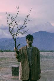A vietnamese boy who plays rap. Tcwo2lpc7xygwm