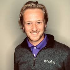 Kurt Beyer's Instagram, Twitter & Facebook