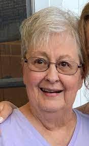 Bernadine Mcleod's Instagram, Twitter & Facebook