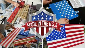 In neutral colors, this simple patriotic artwork can be used year round. Wood American Flags How To Make A Distress Rustic Wooden Flag Of Correct Dimensions