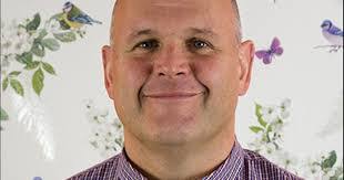 Jeremy Chatterton's Instagram, Twitter & Facebook