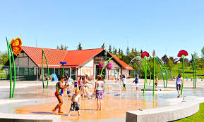 Have you ever wondered how a splash works? Splash Pads Splash Pad Equipment Water Playground Systems