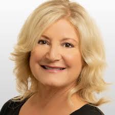 Such an honor to be recognized professionally for something I love to  do🏡🙏