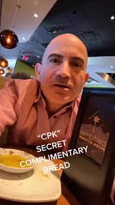 Restaurants That Offer Complimentary Bread